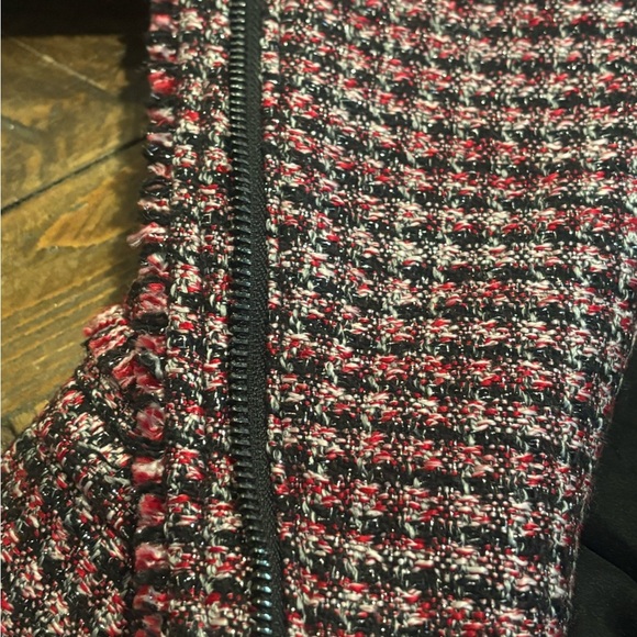 White House Black Market Black and Pink Tweed Blazer in 4P. Great condition! - Picture 16 of 16